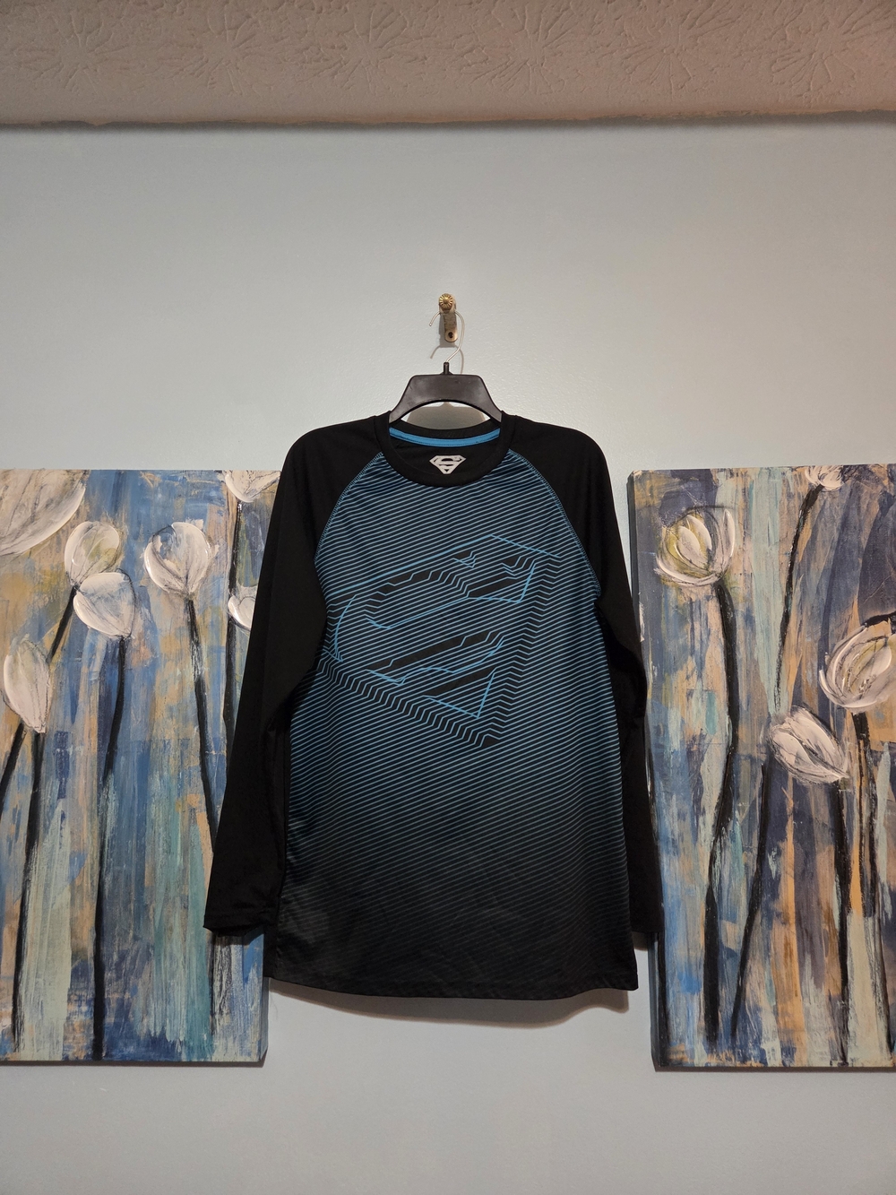 DC Comics Superman Athletic Tee - Black & Teal Trim